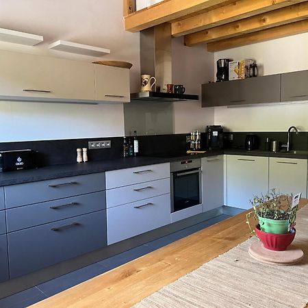 נוטרדאם-דה-בלקומב Le Chalet Du Cret - 8 Pers, Tout Confort Avec Jacuzzi מראה חיצוני תמונה