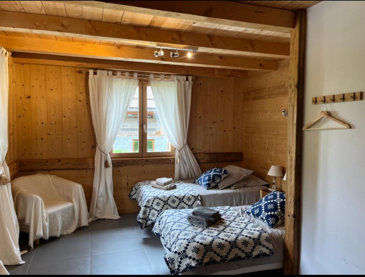 נוטרדאם-דה-בלקומב Le Chalet Du Cret - 8 Pers, Tout Confort Avec Jacuzzi מראה חיצוני תמונה